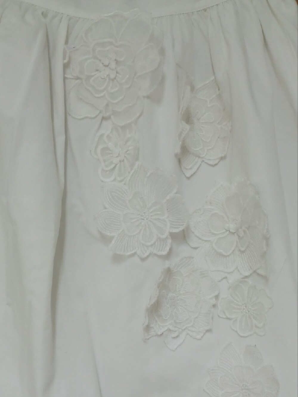Zara White Floral Skirt Size 10-12